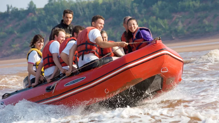 Tidal Bore Rafting Resort Mi'kmaw band-owned enterprise